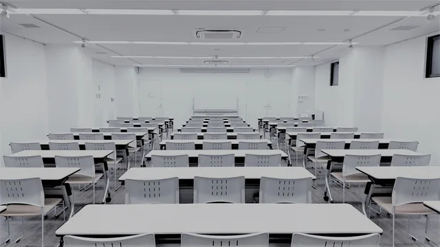 リロの会議室「Forum S+　西新橋」