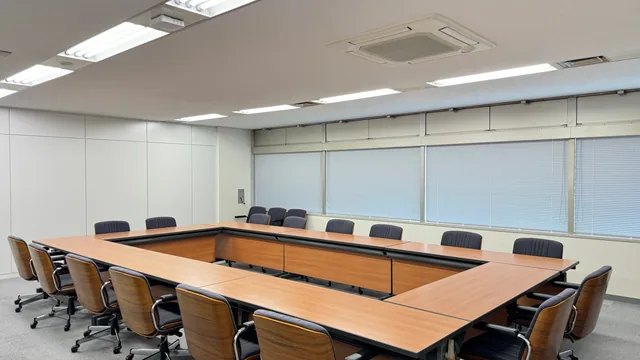 イノウエビル　貸会議室
