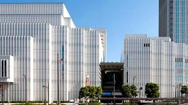 横須賀芸術劇場