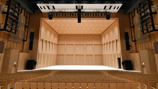 渋谷公会堂（LINE CUBE SHIBUYA）