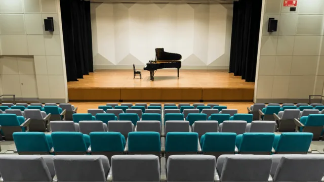 八王子市学園都市センター