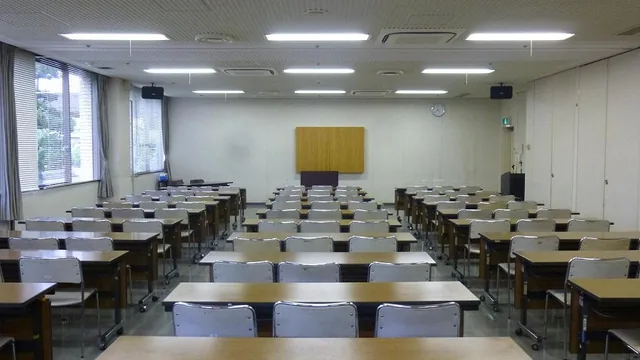館山市コミュニティセンター(中央公民館)